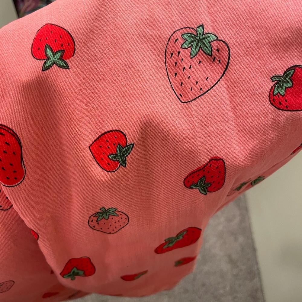 ModCloth strawberry jeans - Picture 4 of 4